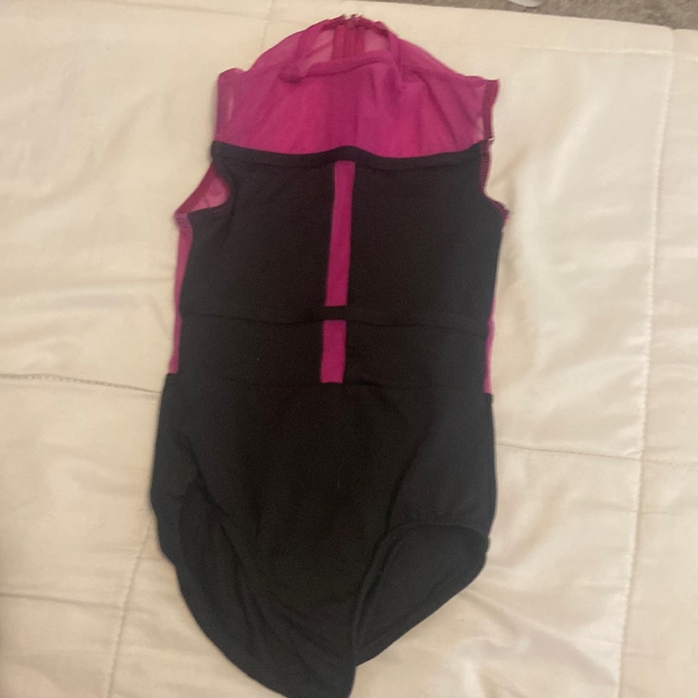 girls dance leotard!